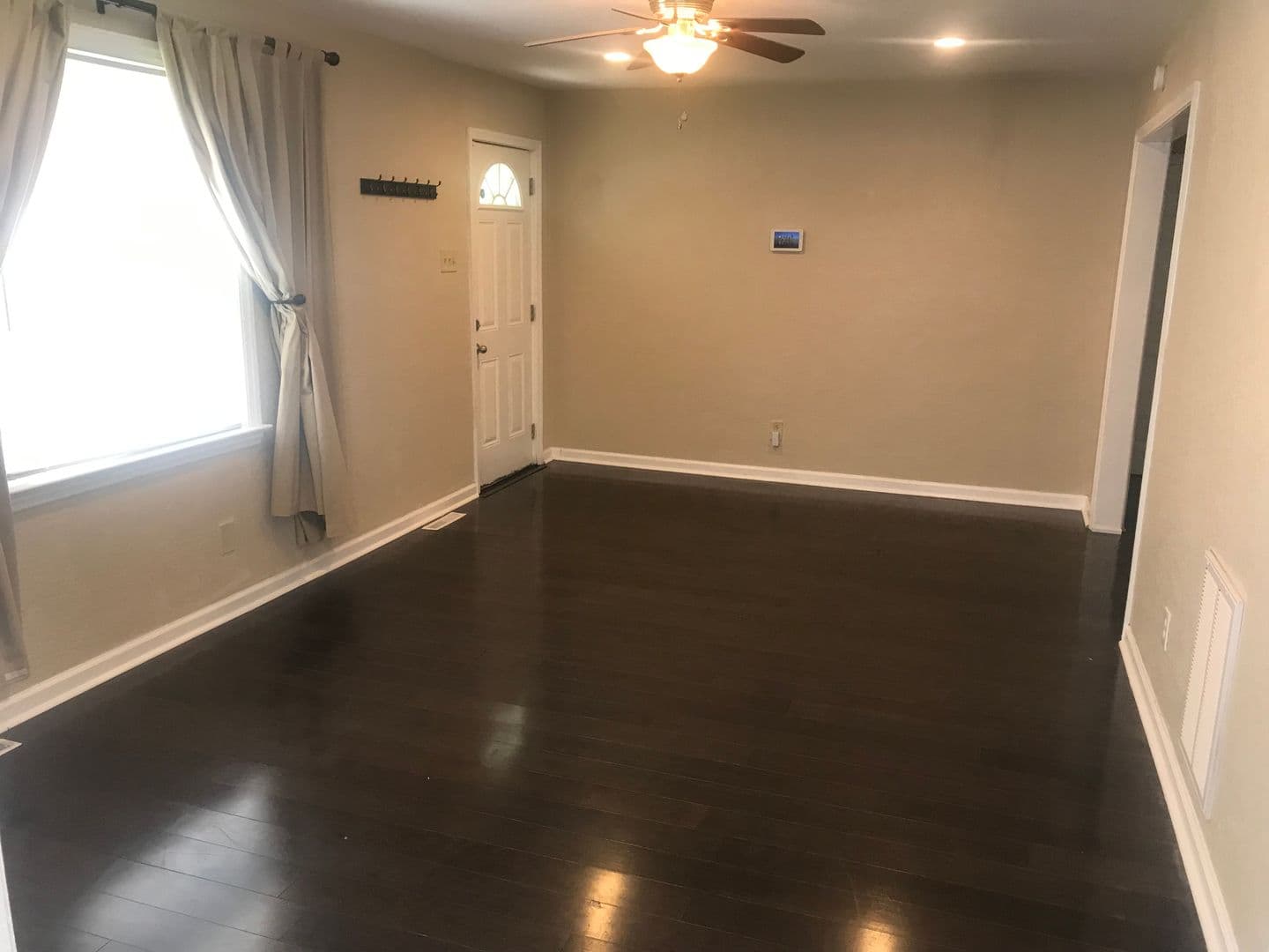 NORFOLK House: 3480 E. BONNER DRIVE