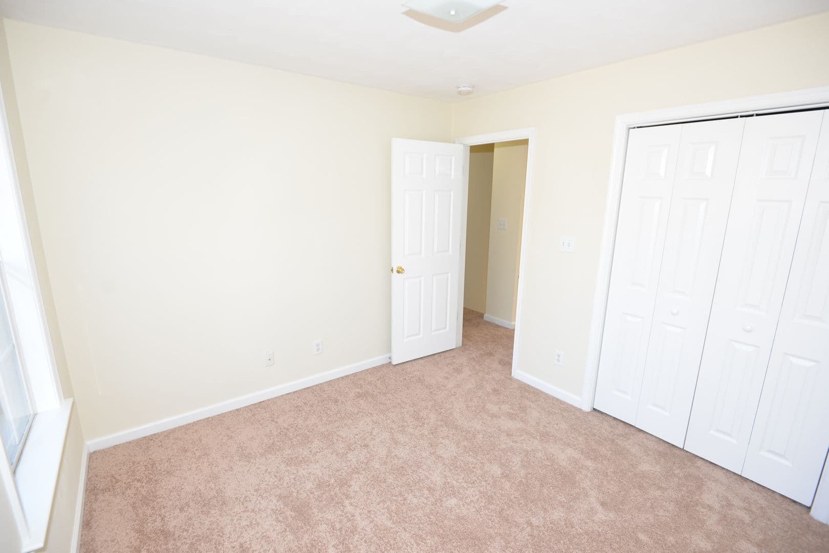 VIRGINIA BEACH House: 1701 SEATON DR