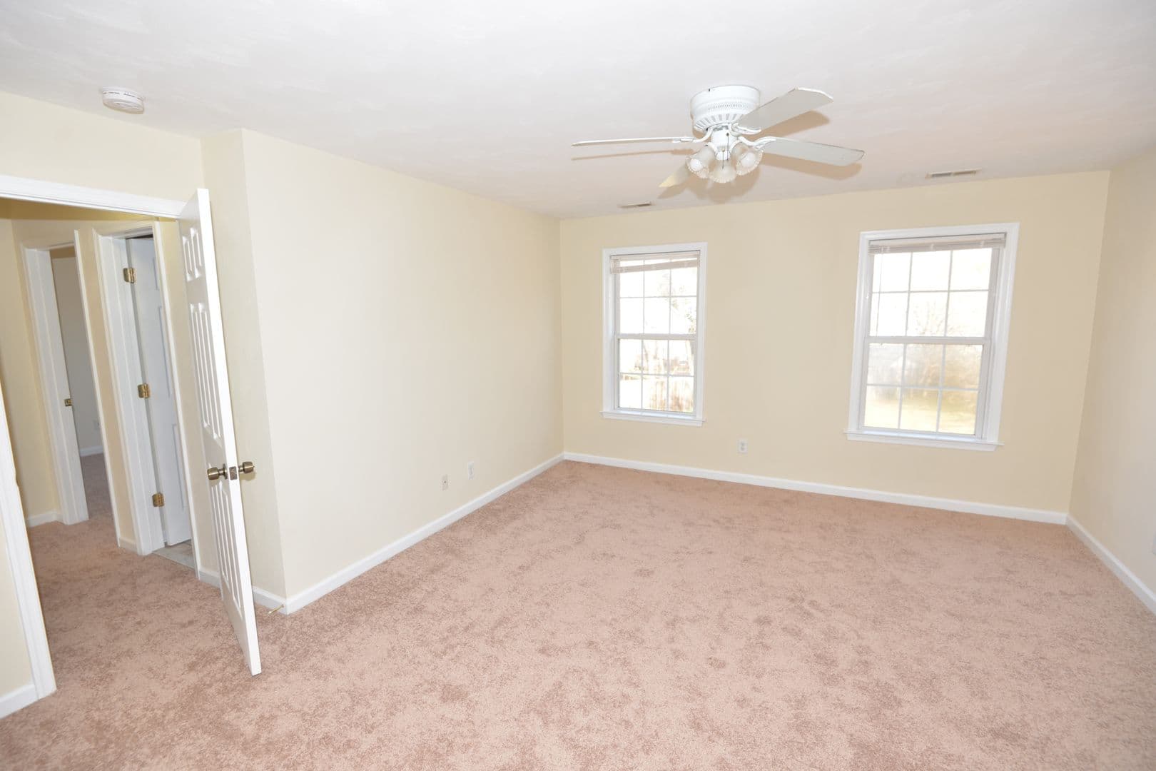 VIRGINIA BEACH House: 1701 SEATON DR