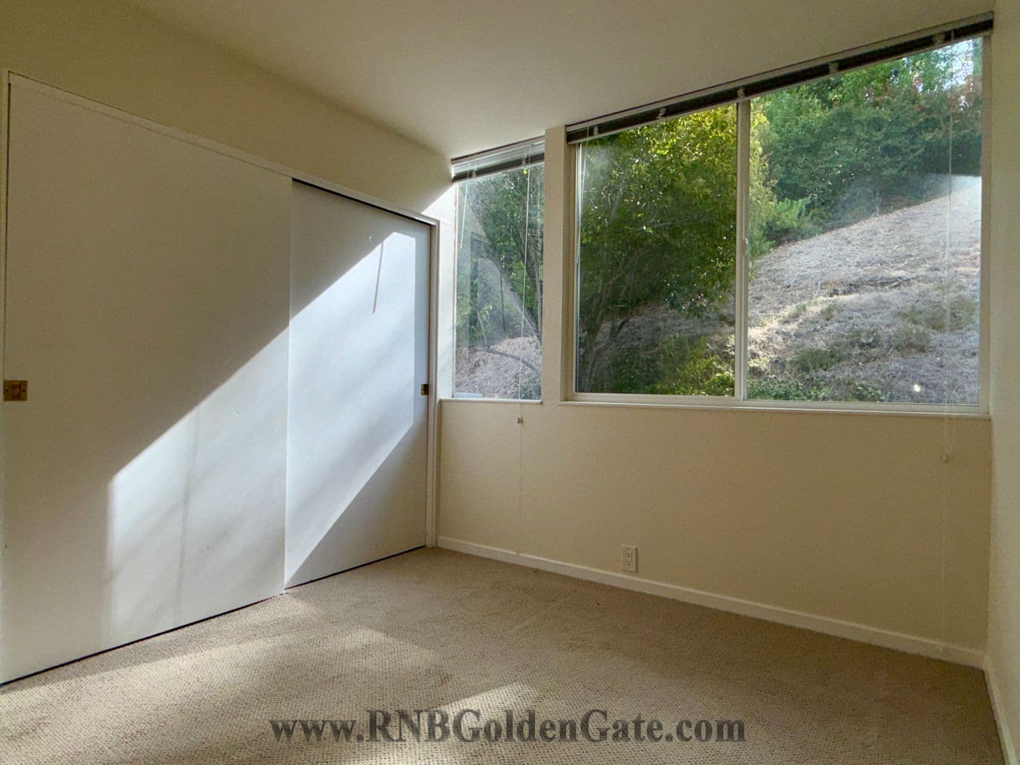 Belvedere Condo: 11 Andrew Drive #41