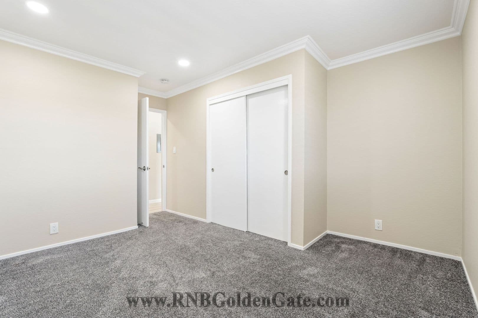 Tiburon Apartment: 26 Circle Drive