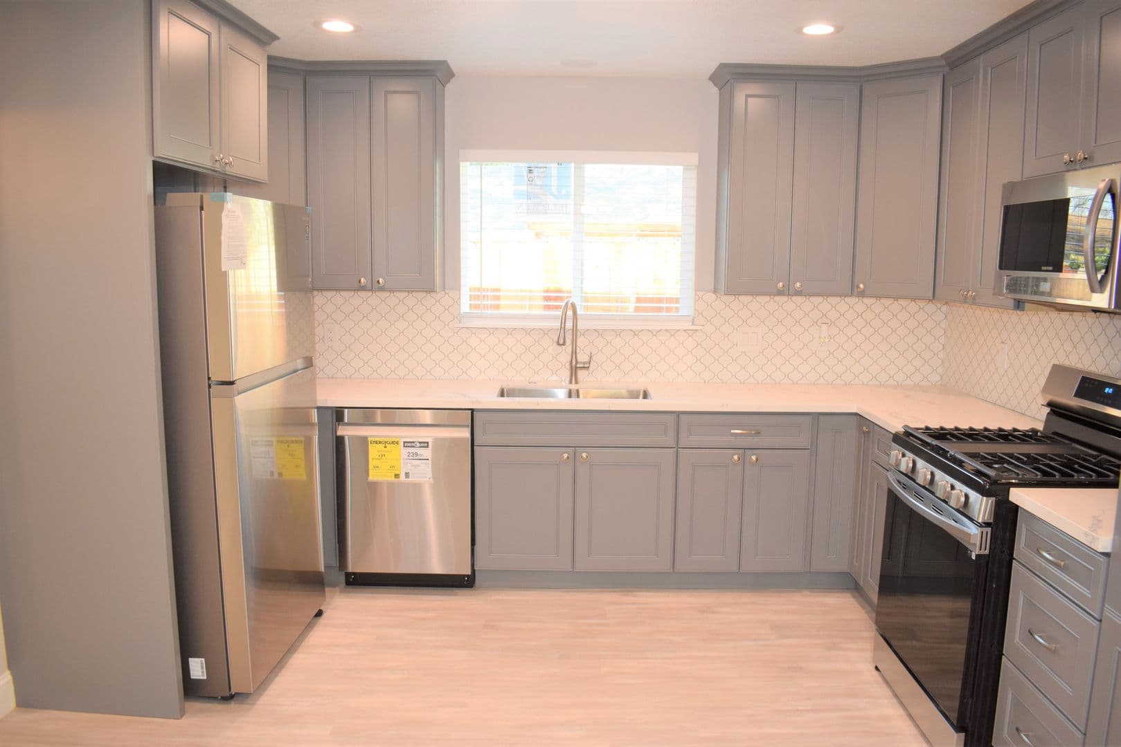 Sacramento House: 1414 54th Street