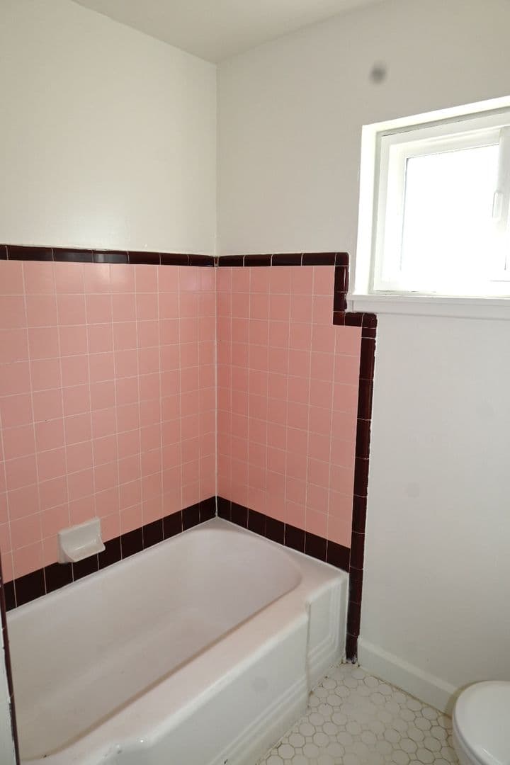 Sacramento House: 4080 21st Street #1