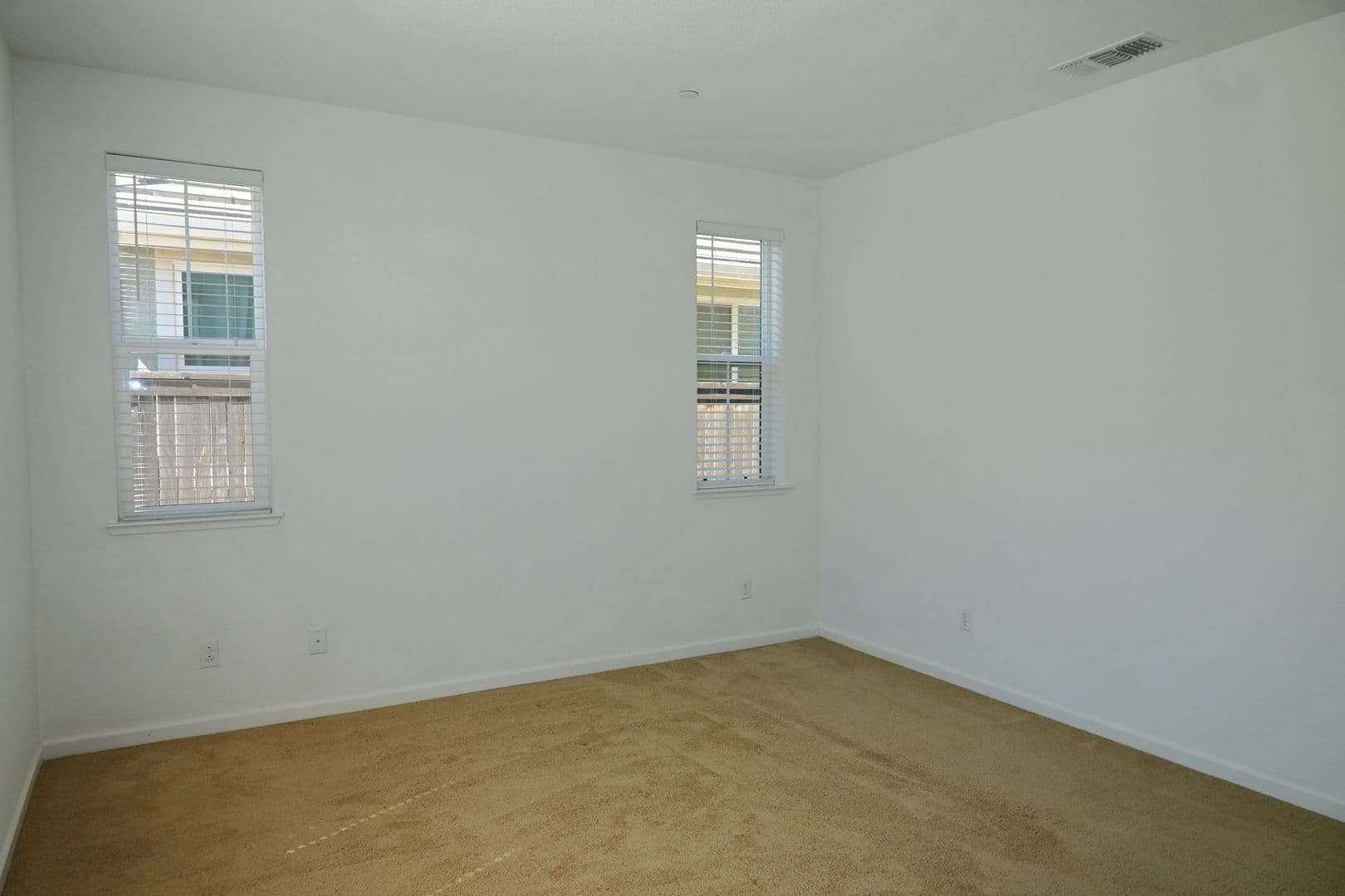 Elk Grove House: 10100 Robert Watkins Way