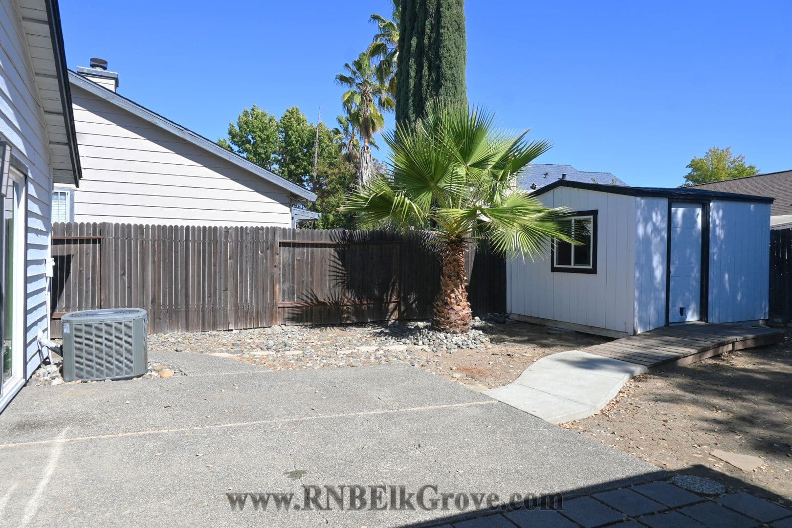 Sacramento House: 5540 Calvine Road