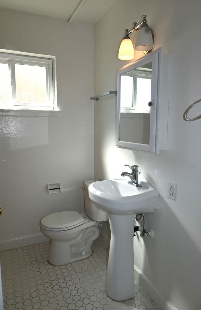 Sacramento House: 4080 21st Street #1
