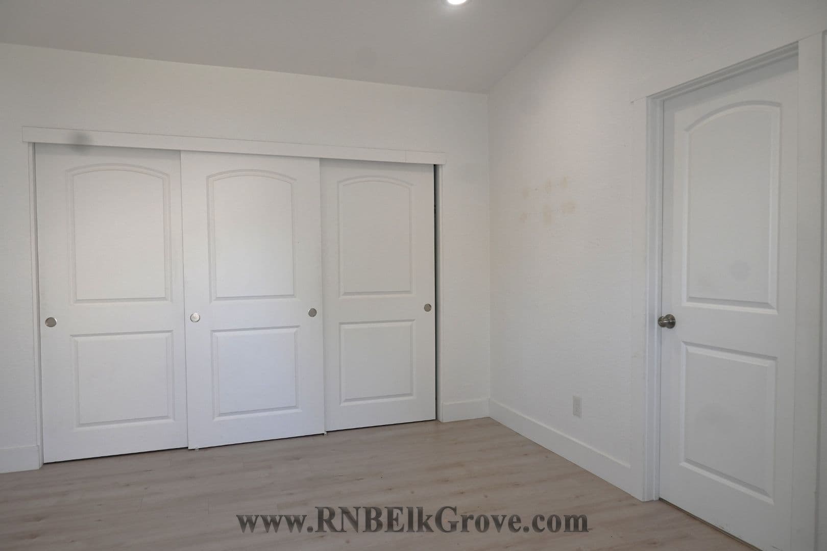 Sacramento House: 5540 Calvine Road