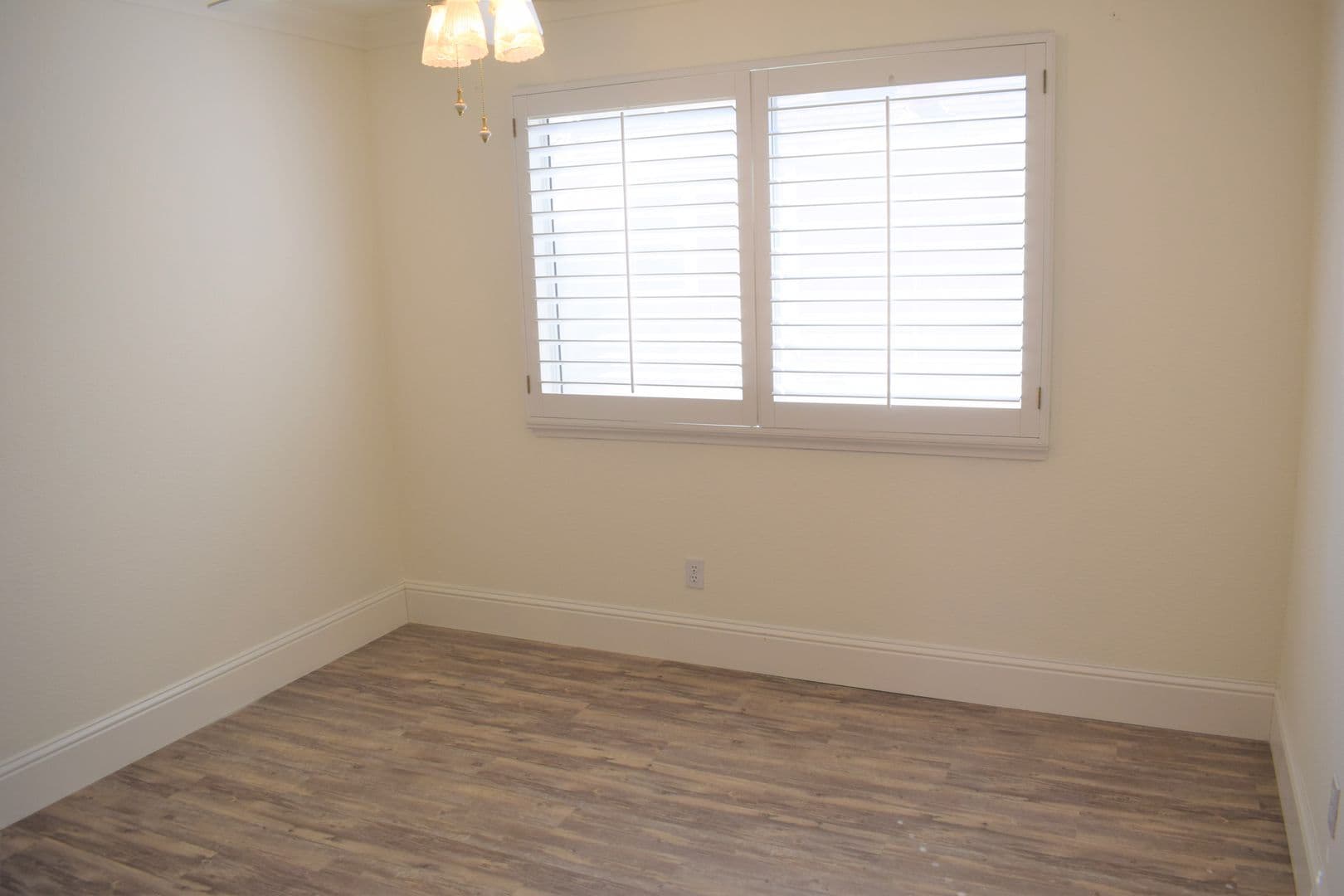 Elk Grove House: 9456 Cedarview Way