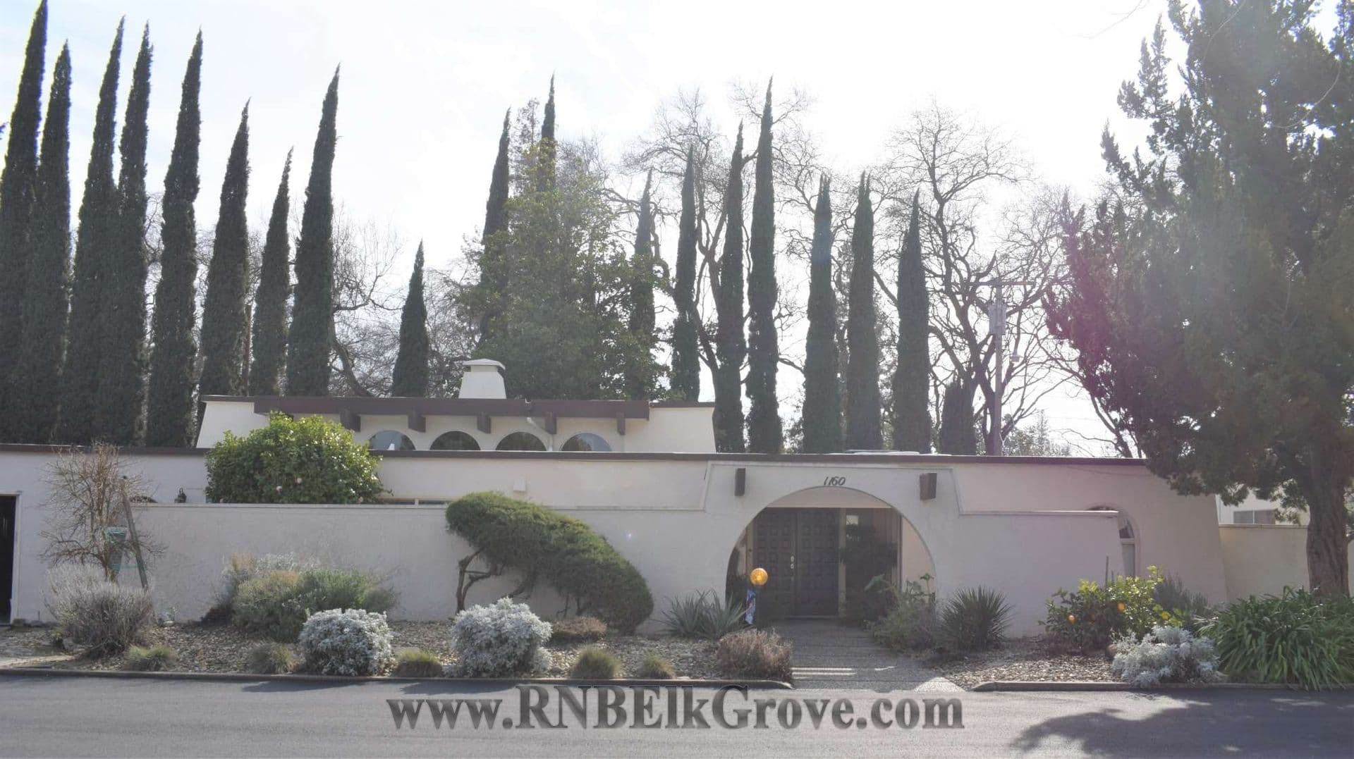 Sacramento House: 1160 Silver Lake Drive
