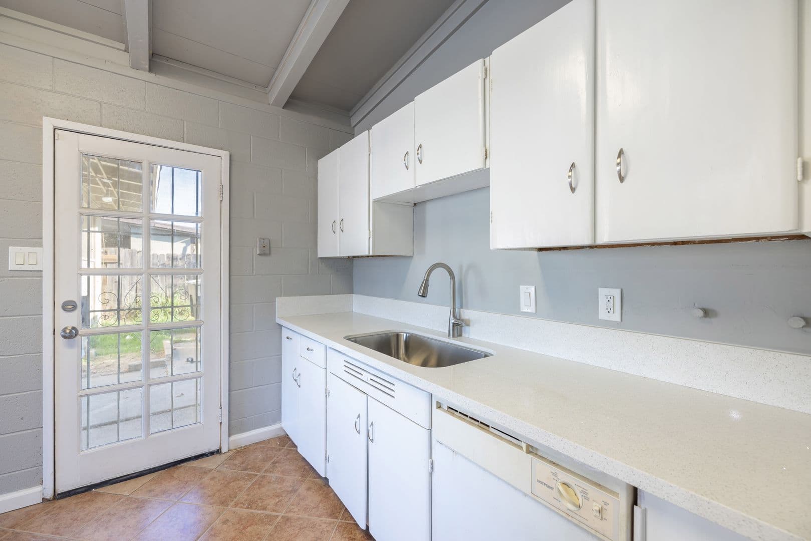 Sacramento House: 5309 56th Street
