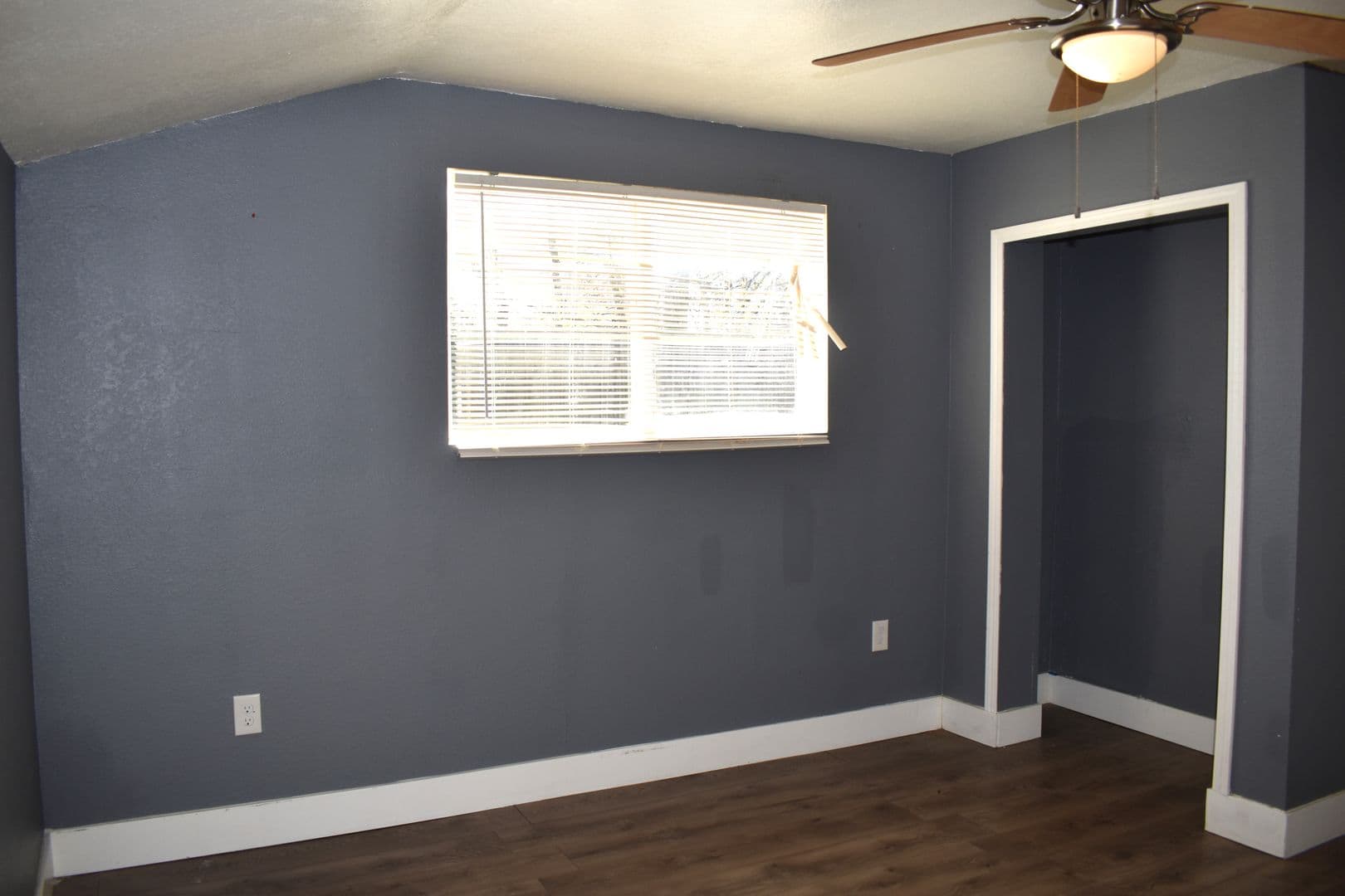 Sacramento House: 3996 Sierra Vista Avenue Unit 1/2