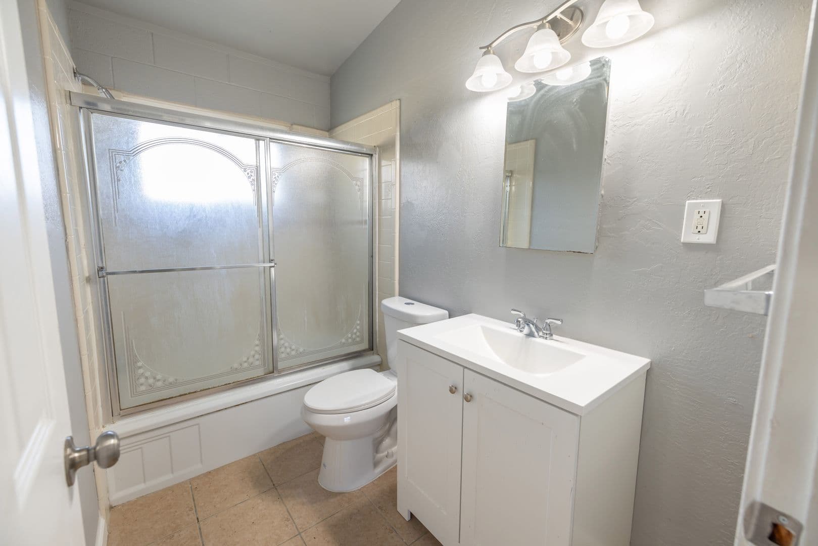 Sacramento House: 5309 56th Street