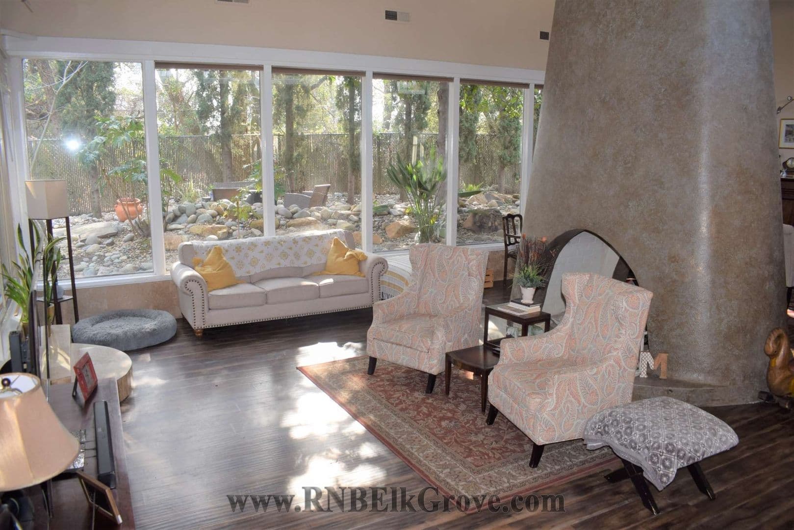 Sacramento House: 1160 Silver Lake Drive
