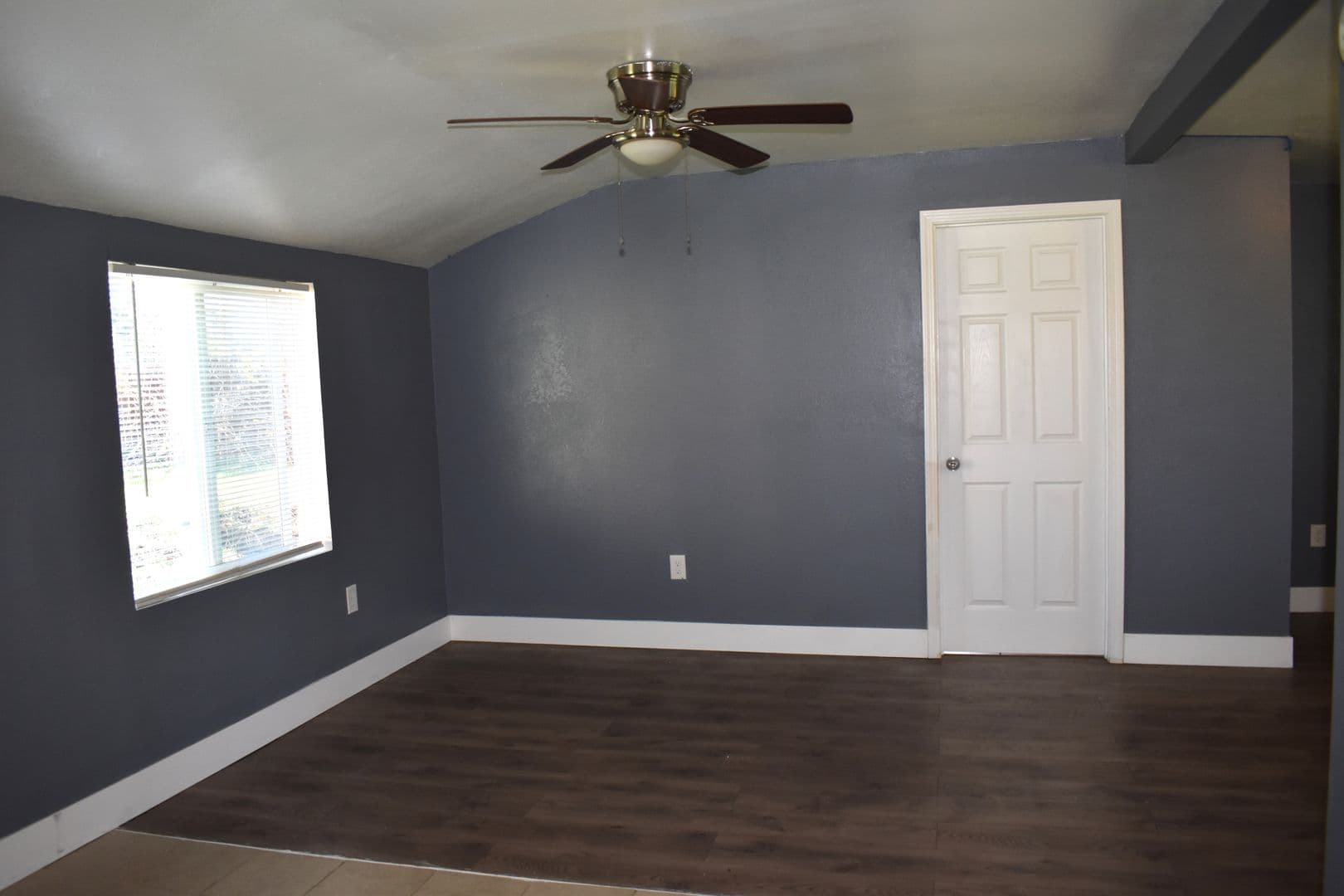 Sacramento House: 3996 Sierra Vista Avenue Unit 1/2