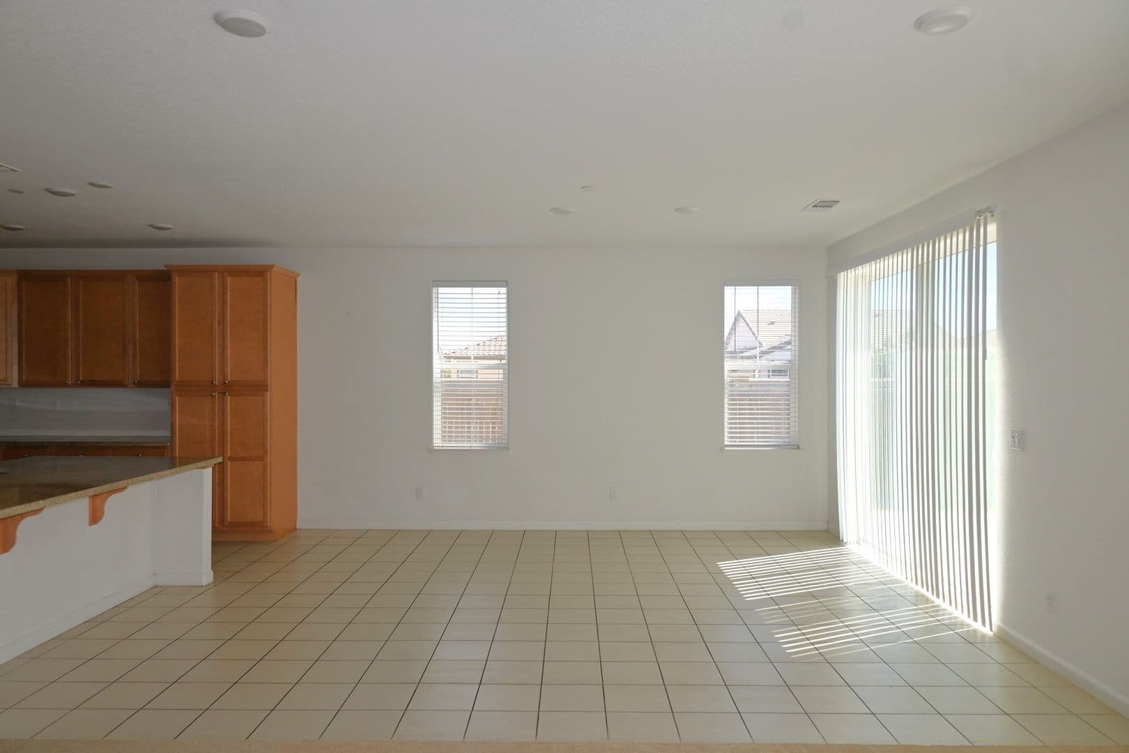 Elk Grove House: 10100 Robert Watkins Way
