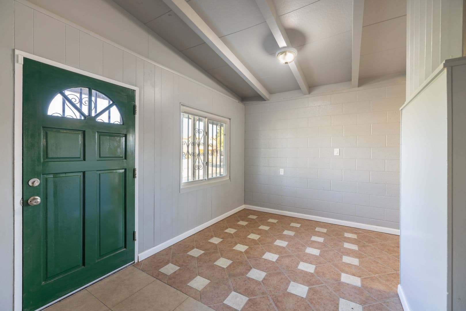 Sacramento House: 5309 56th Street