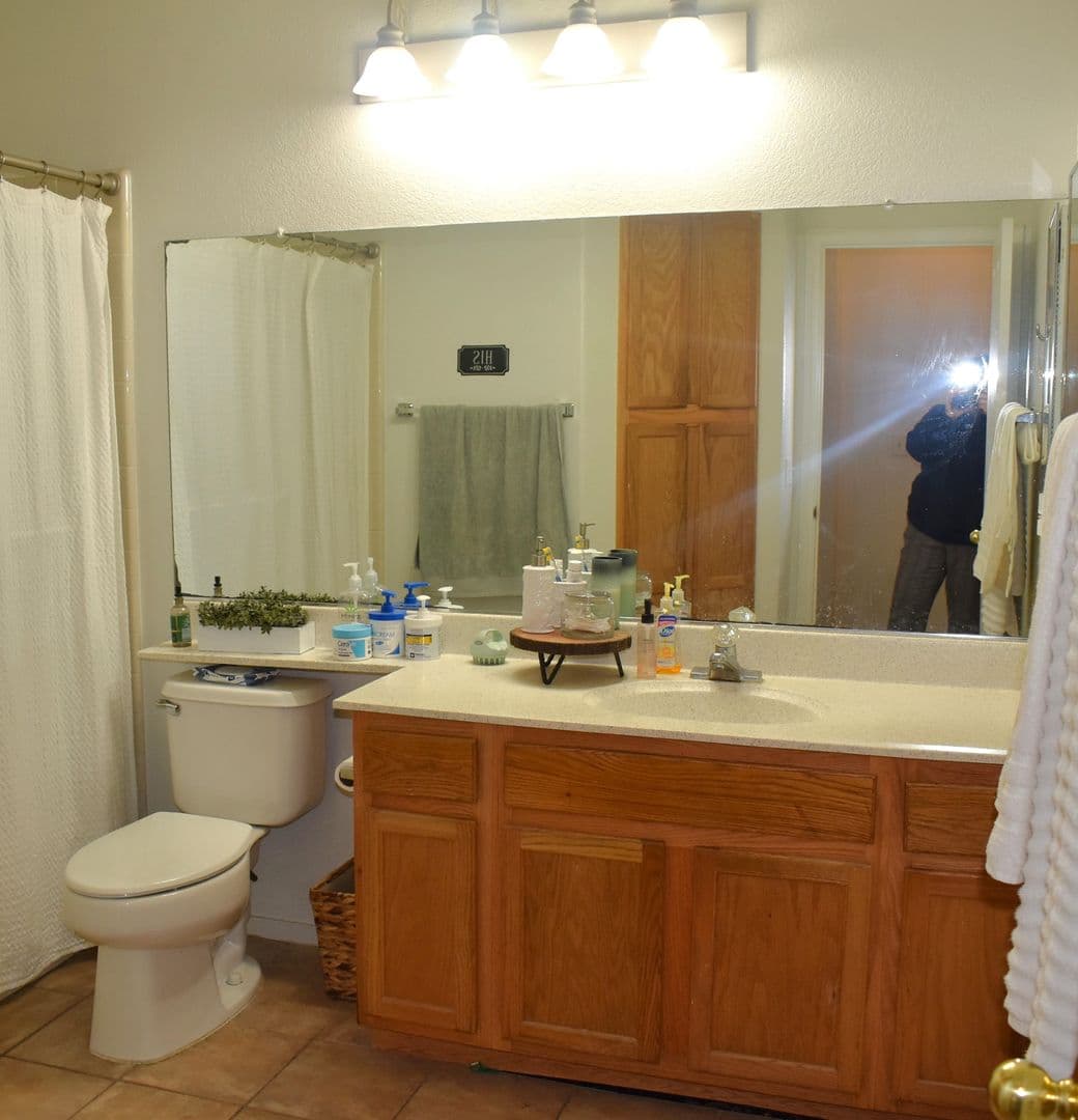 Elk Grove House: 7836 Calzada Way