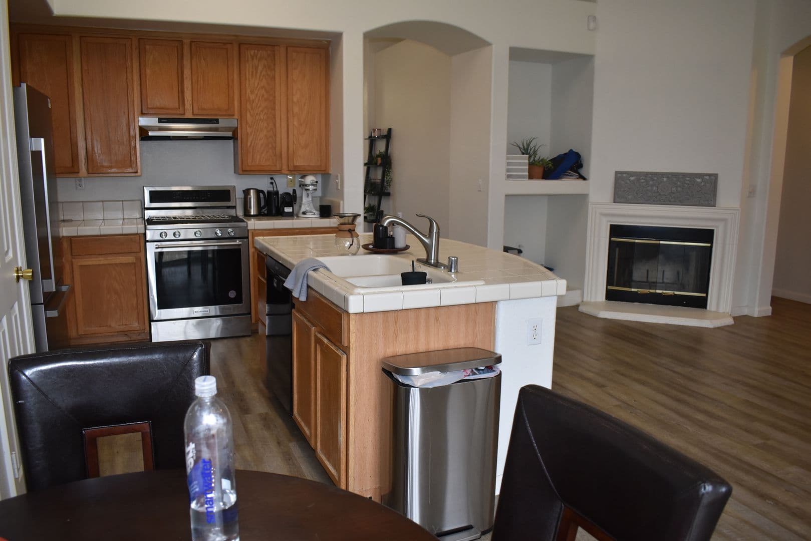 Elk Grove House: 7836 Calzada Way