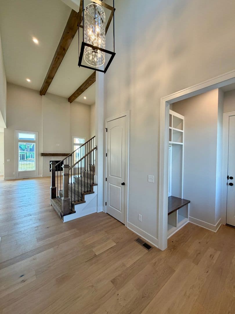 Overland Park House: 17621 Carter Street