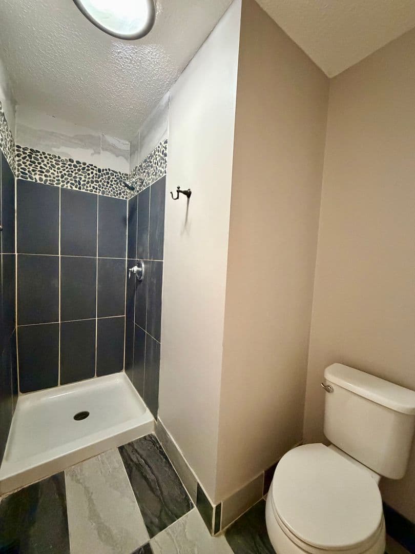 Overland Park House: 10639 W 115th Street