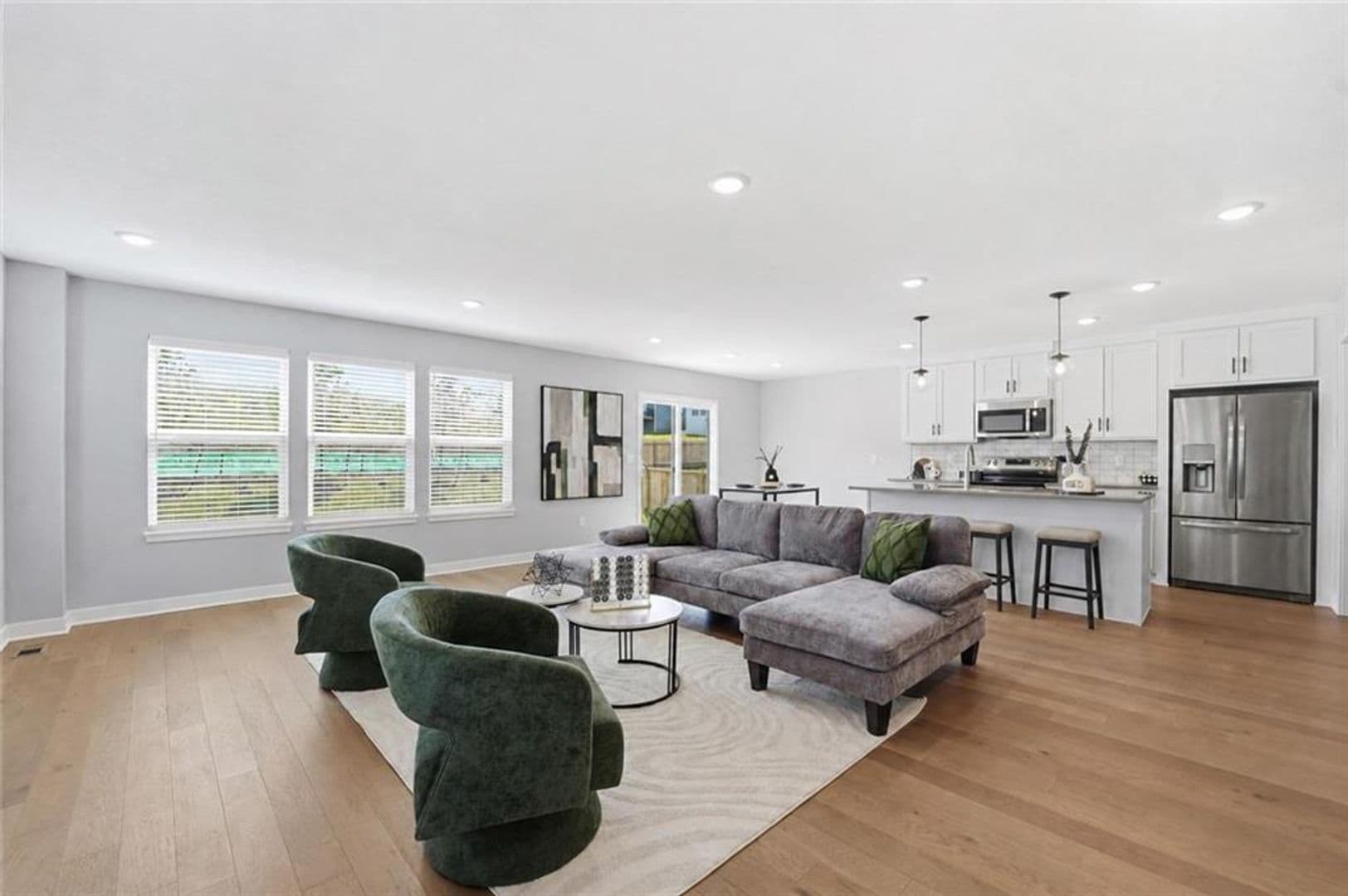 Raymore House: 707 Glenn Circle