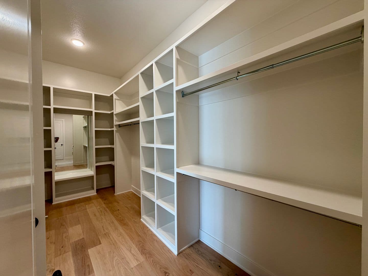 Overland Park House: 17621 Carter Street