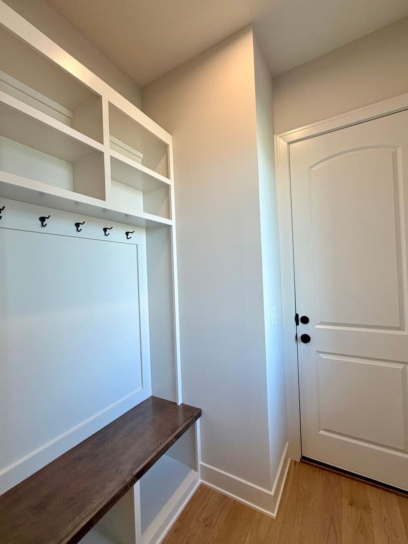 Overland Park House: 17621 Carter Street