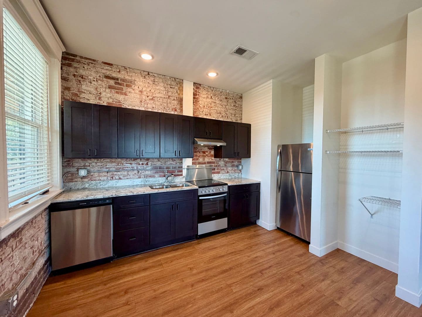 Kansas City House: 2201 Lexington Ave