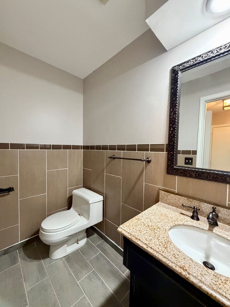 Overland Park House: 10639 W 115th Street