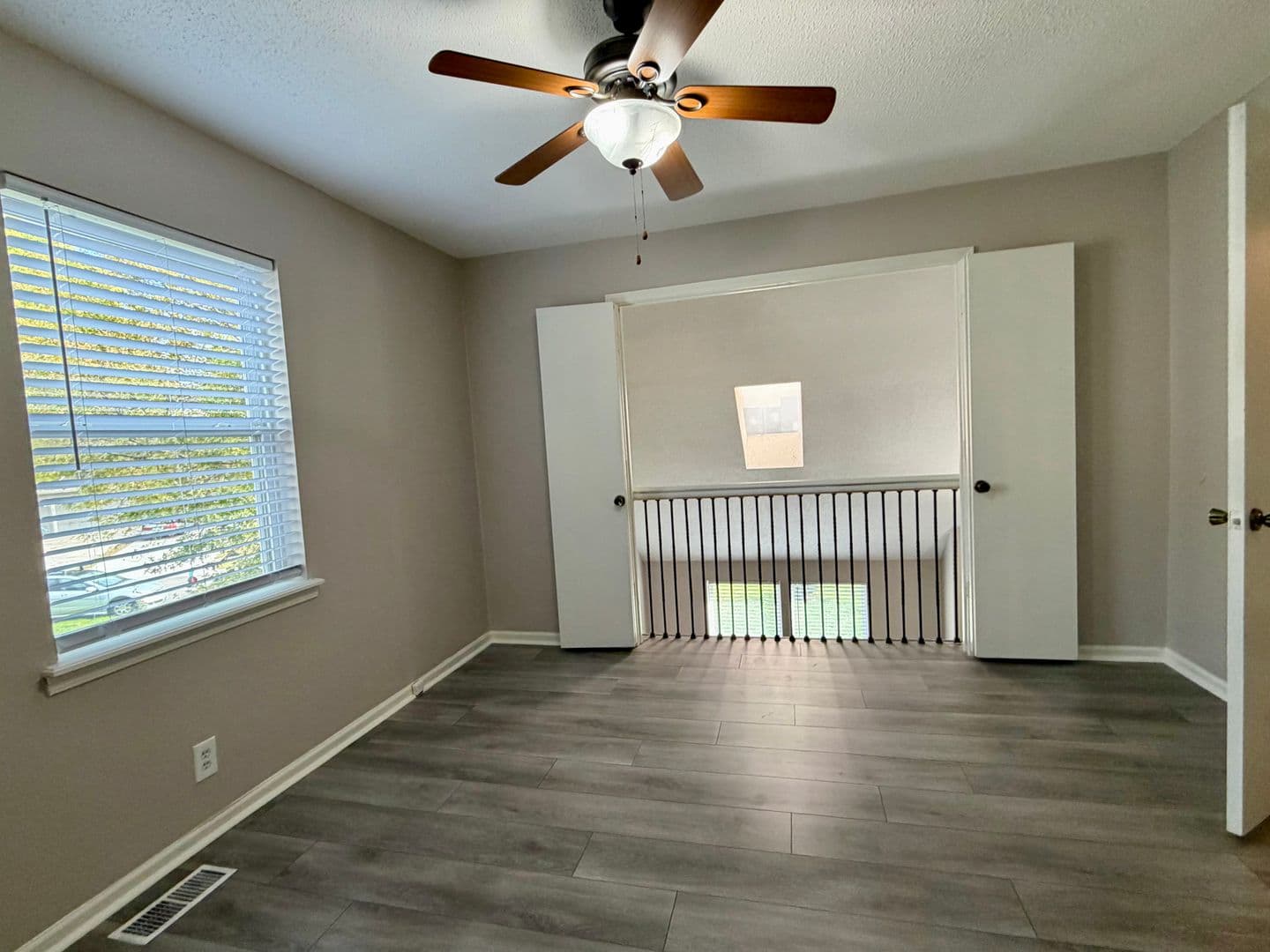 Overland Park House: 10639 W 115th Street