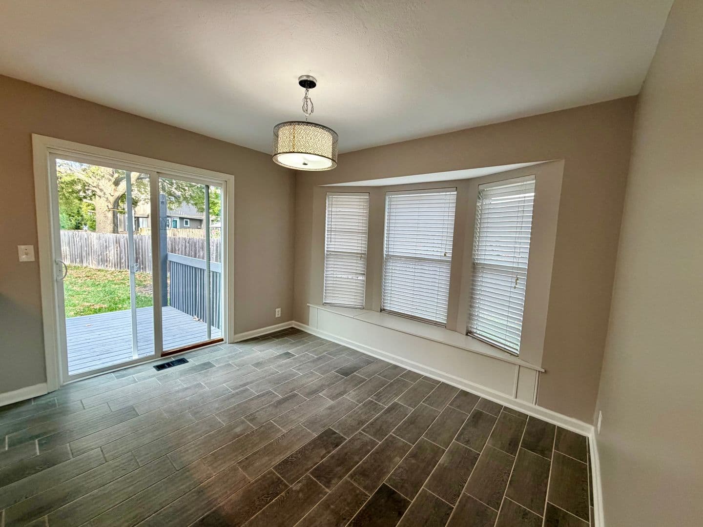 Overland Park House: 10639 W 115th Street