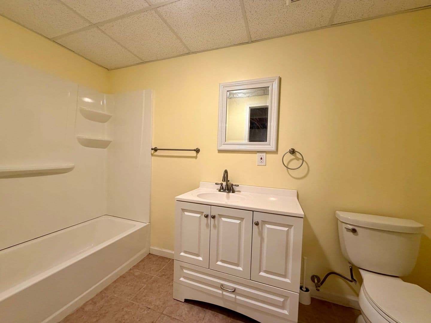 Overland Park House: 10639 W 115th Street
