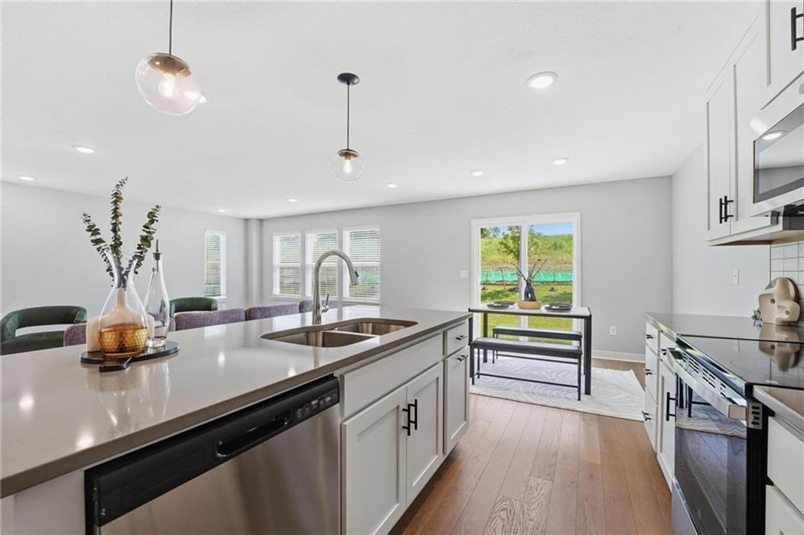 Raymore House: 707 Glenn Circle