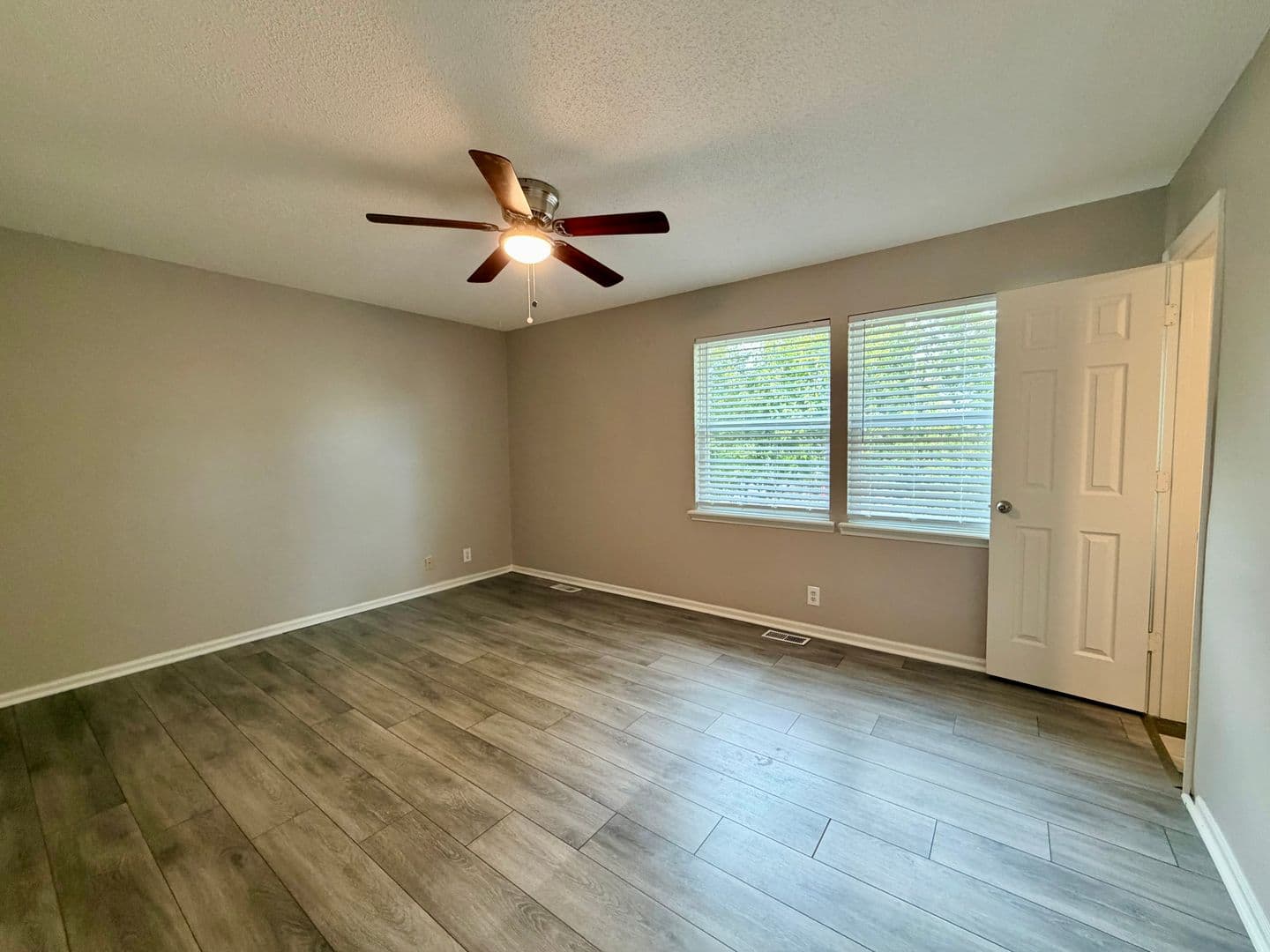 Overland Park House: 10639 W 115th Street