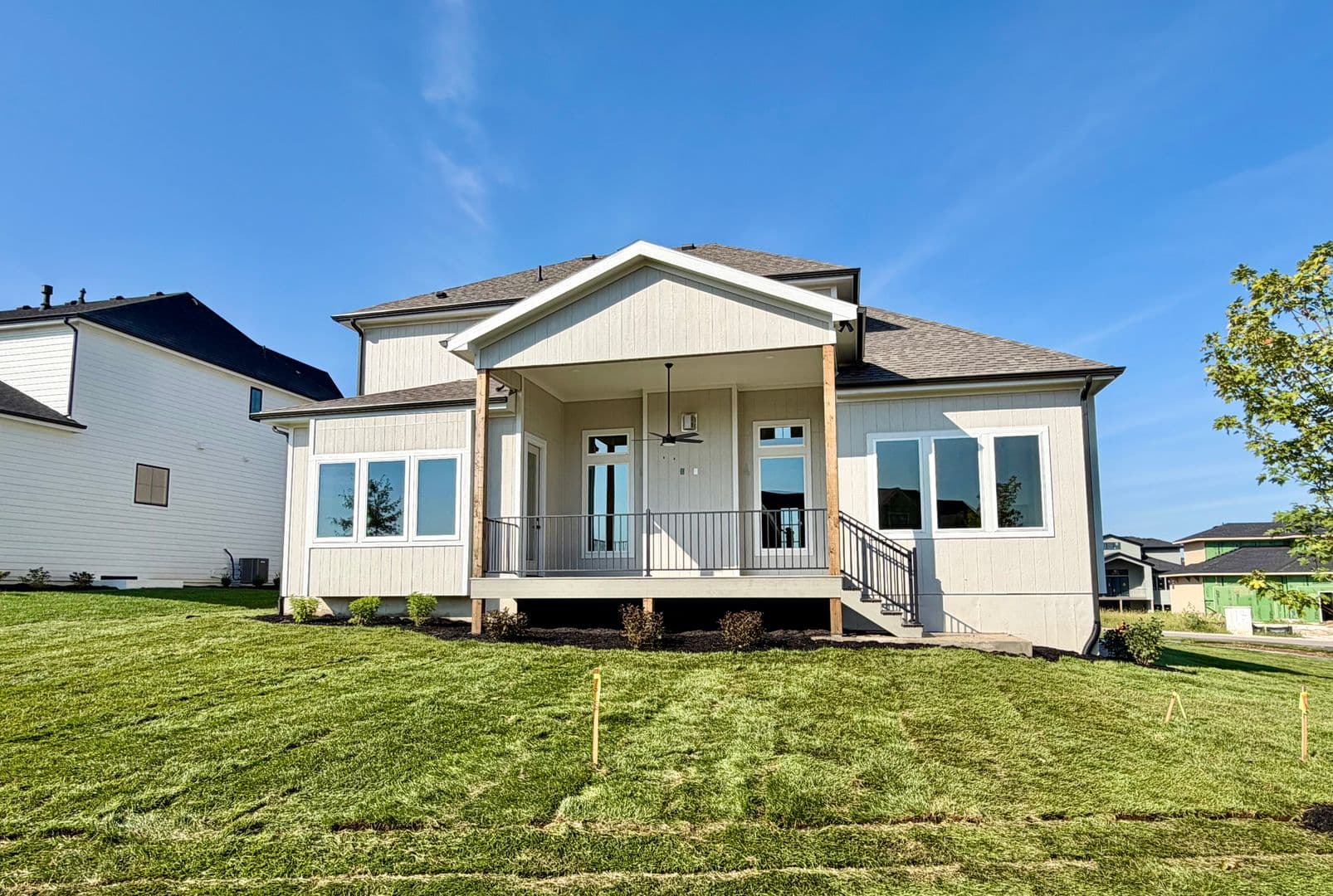Overland Park House: 17621 Carter Street