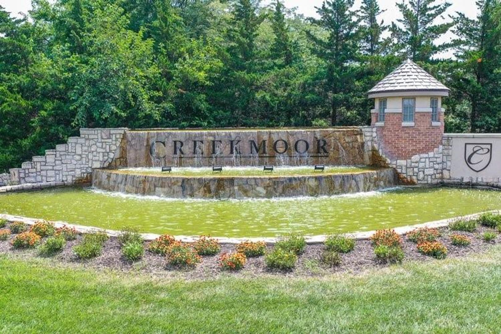 Raymore House: 707 Glenn Circle