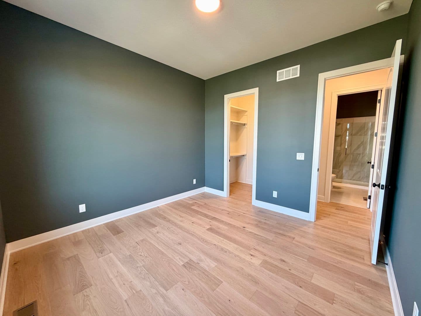 Overland Park House: 17621 Carter Street