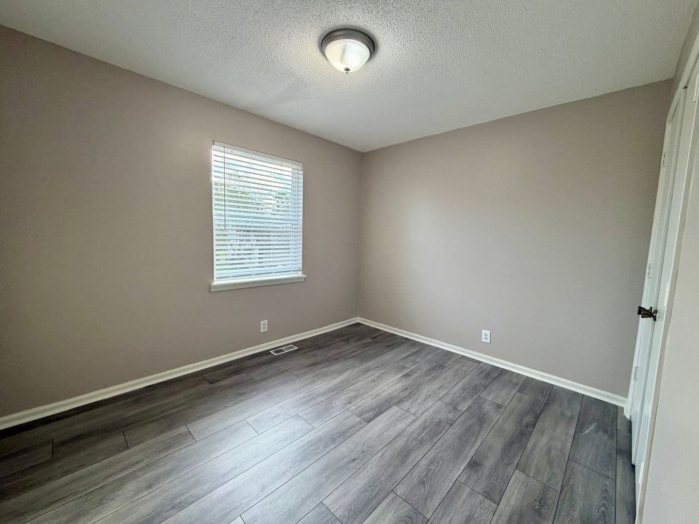 Overland Park House: 10639 W 115th Street