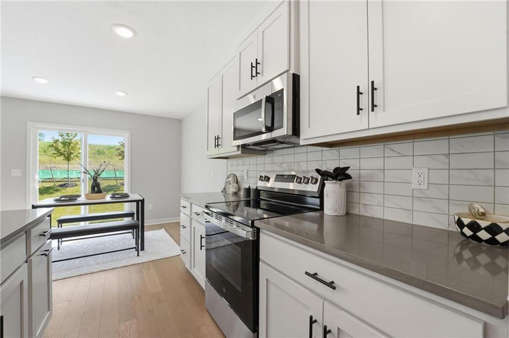 Raymore House: 707 Glenn Circle