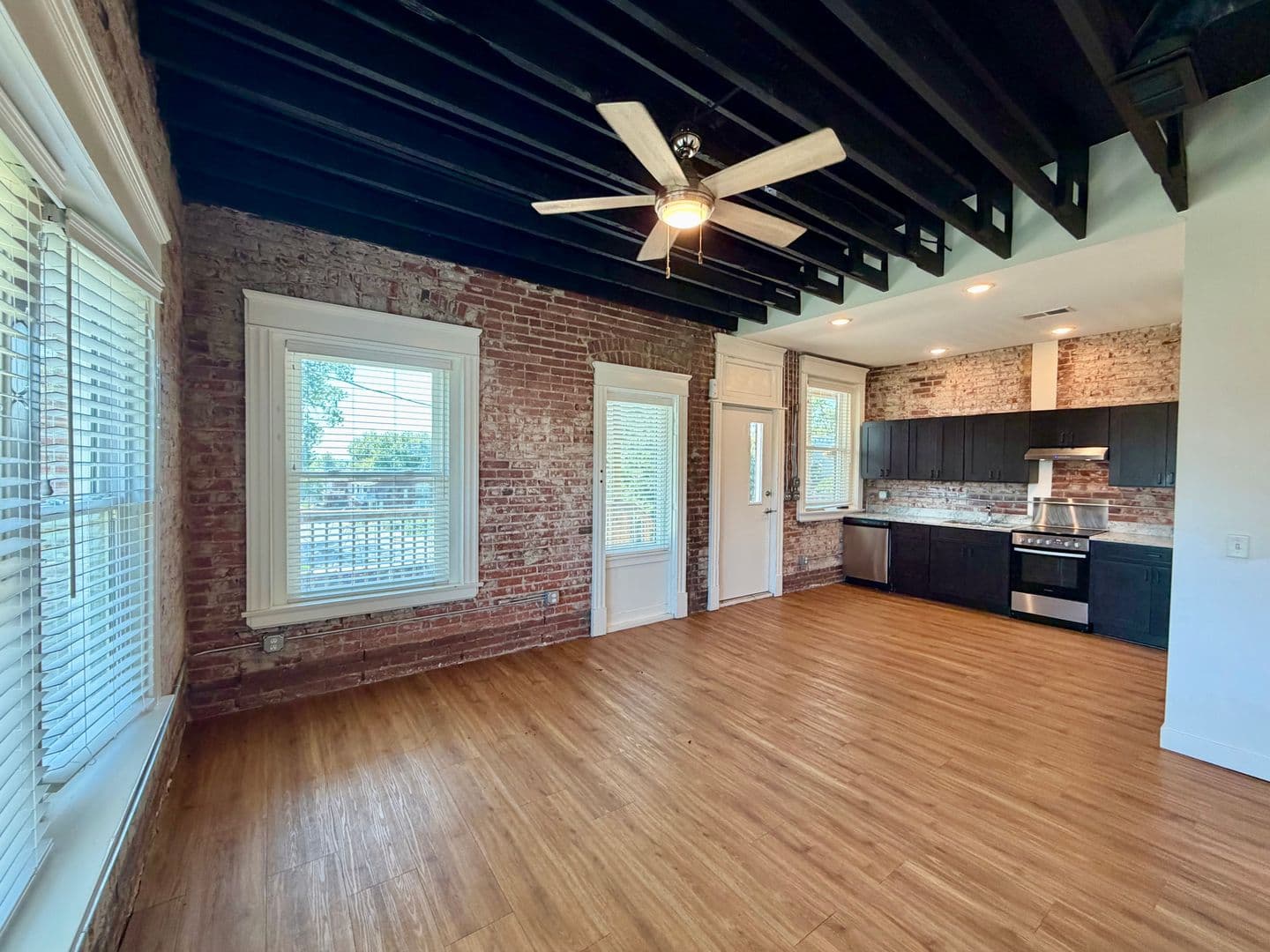 Kansas City House: 2201 Lexington Ave