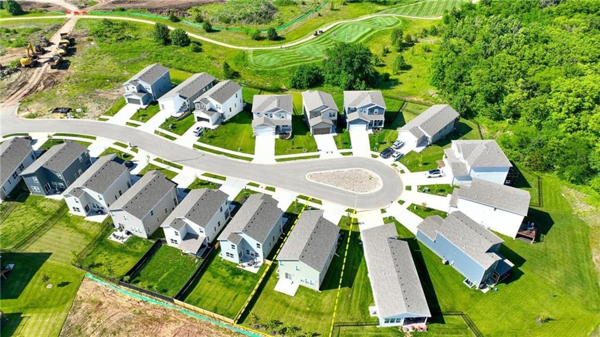 Raymore House: 707 Glenn Circle