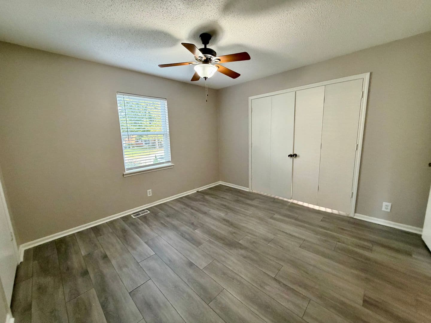 Overland Park House: 10639 W 115th Street