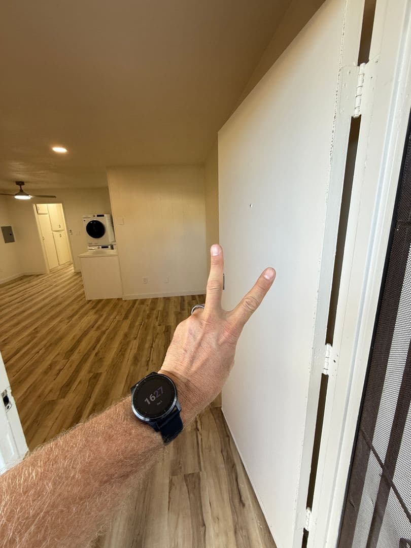 San Diego Apartment: 4605 Voltaire Street