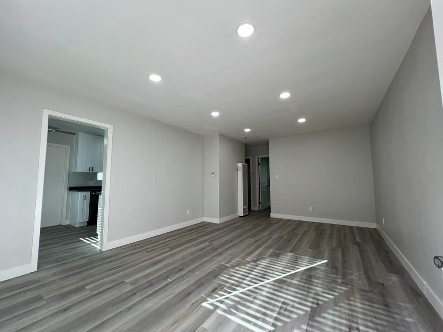 San Diego Apartment: 3946-3950 Mississippi Street