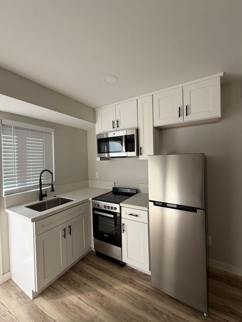 San Diego Apartment: 3513-3533 1st Ave