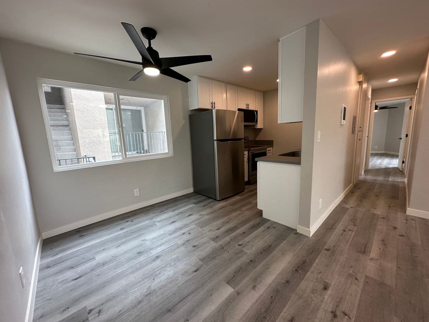 San Diego Apartment: 2120 Mission Avenue