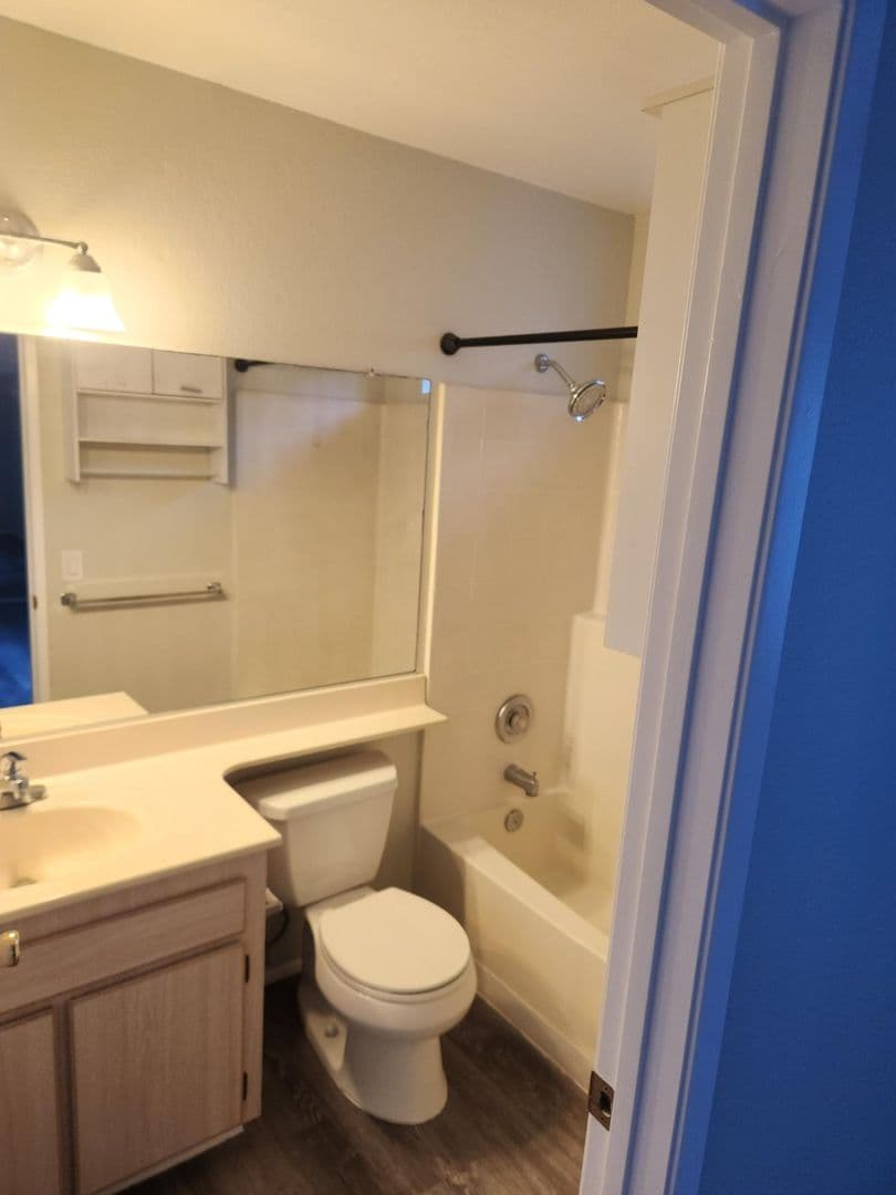 San Diego Apartment: 4136 Georgia Street