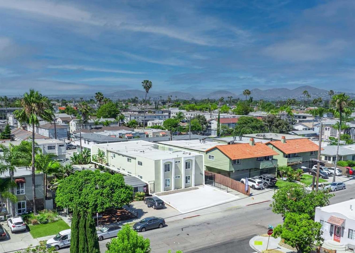 San Diego Apartment: 3470 Monroe Ave