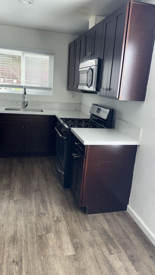 San Diego Apartment: 3470 Monroe Ave