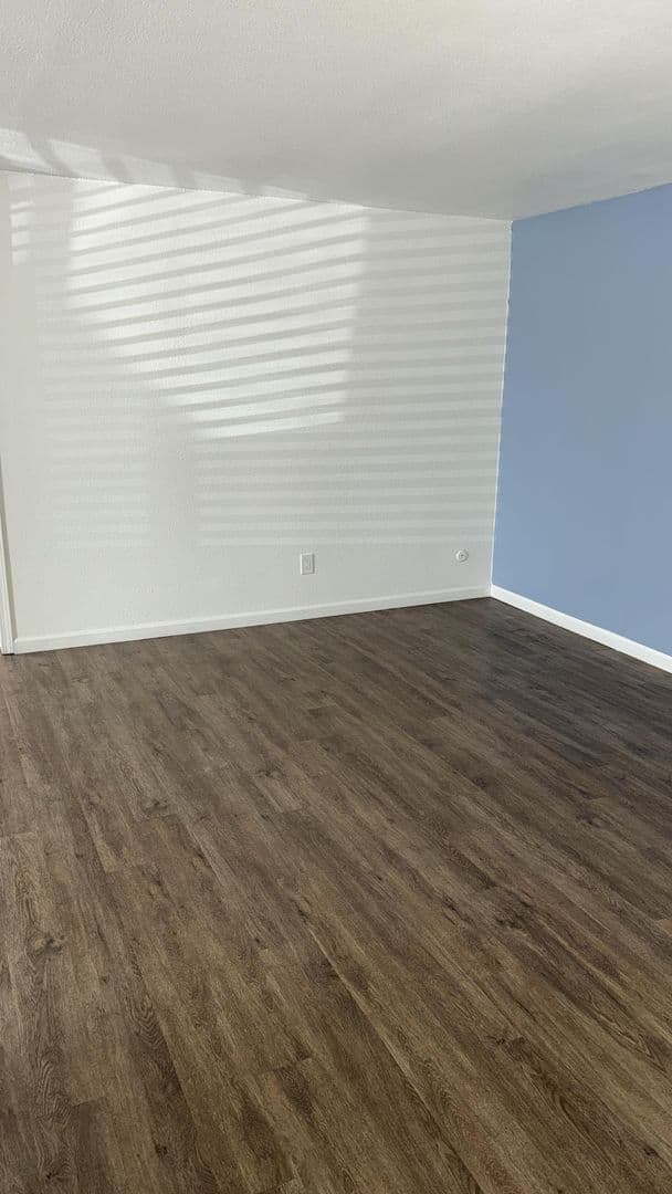 San Diego Apartment: 3470 Monroe Ave